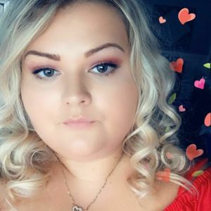 Meet your Posher, Brandi